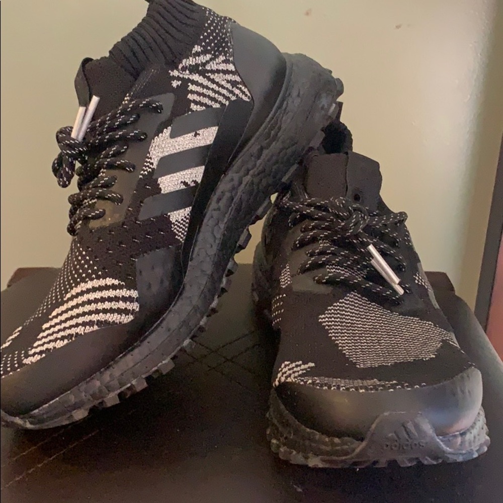 Adidas Ultra Boost Mid